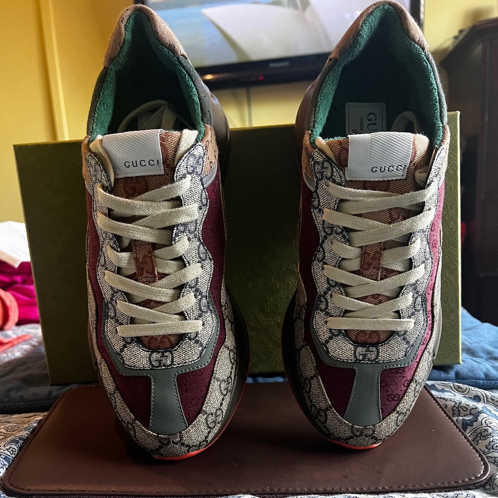 Womens Gucci Rython  Sneakers Sz 9/40